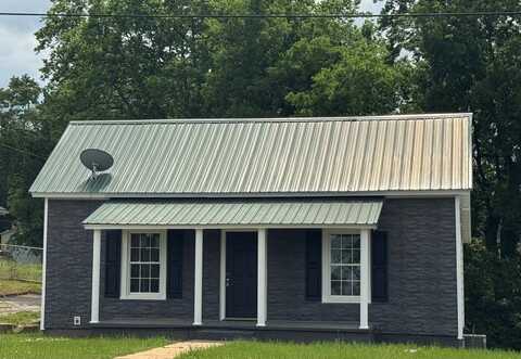 25 Greenwood Ave S, Ware Shoals, SC 29692