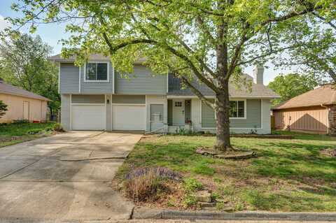 208 Raintree Street, Nixa, MO 65714