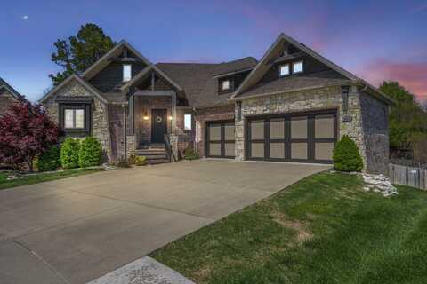 803 E Tracker Road, Nixa, MO 65714