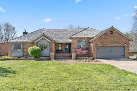 930 W Sherwood Drive, Springfield, MO 65810