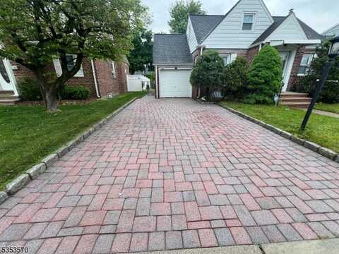 00131 Blue Hill Ave, Fair Lawn, NJ 07410