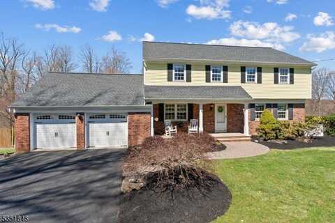 12 Heritage Dr, Sparta, NJ 07871