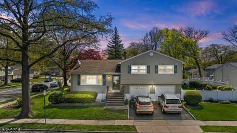 71 Dalebrook Rd, Bloomfield, NJ 07003