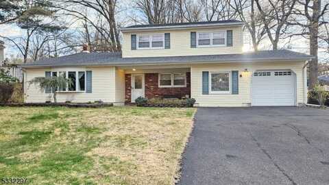 8 Churchill Rd, East Brunswick, NJ 08816