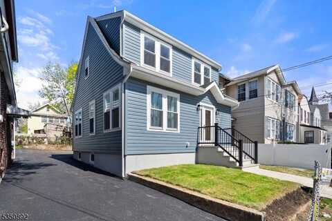 50 Maple Ave, Montclair, NJ 07042