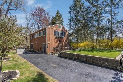 105 Forest Lake Dr, Byram Twp., NJ 07821