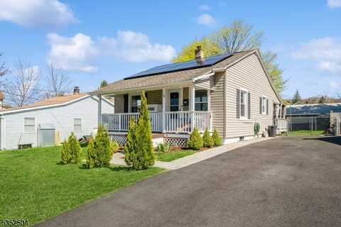 41 Mabie St, Franklin, NJ 07416