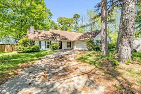 109 Pine Ridge Cir, Starkville, MS 39759