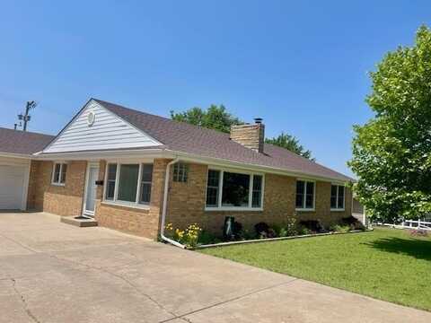 112 E 22nd, Hays, KS 67601
