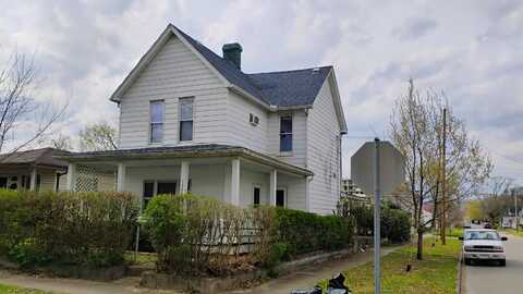 1300 Jackson Ave, Huntington, WV 25704