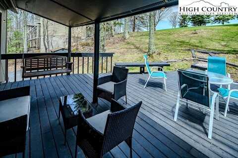 489 Saint Andrews Road, Beech Mountain, NC 28604