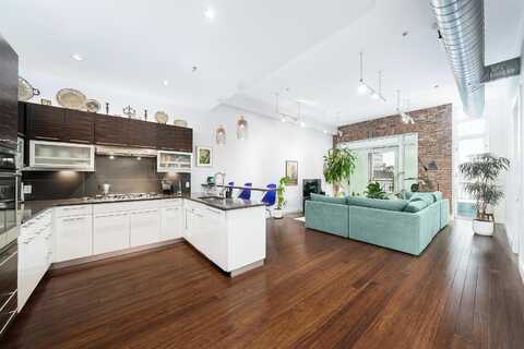650 MONTGOMERY ST, JC, Journal Square, NJ 07306