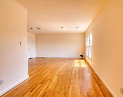 60 WEST 8TH ST, Bayonne, NJ 07002