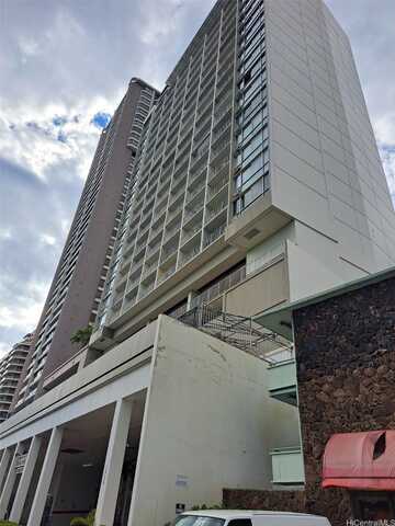 1920 Ala Moana Boulevard, Honolulu, HI 96815