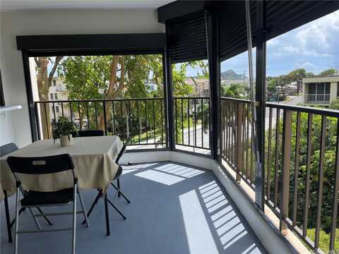 3138 Waialae Avenue, Honolulu, HI 96816