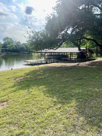 1705 Glencove, Kingsland, TX 78639