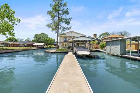 515 Circle Drive, Sunrise Beach, TX 78643