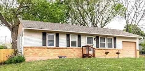 4302 N Quincy Avenue, Kansas City, MO 64117