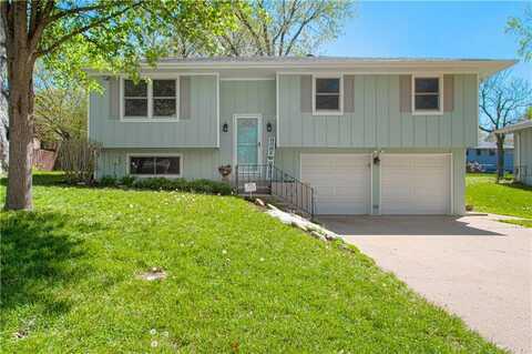 2409 15th Street, Leavenworth, KS 66048