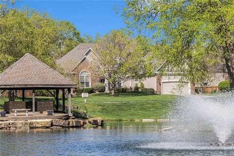 2645 W 137th Terrace, Leawood, KS 66224