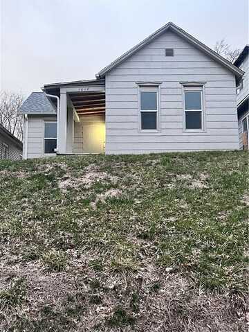 1618 Savannah Avenue, Saint Joseph, MO 64505