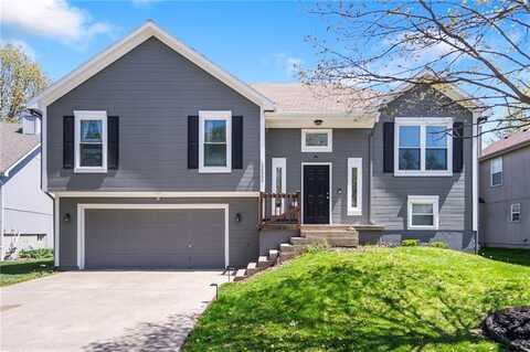 12557 S Crest Drive, Olathe, KS 66061