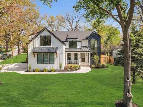 5018 W 71st Terrace, Prairie Village, KS 66208