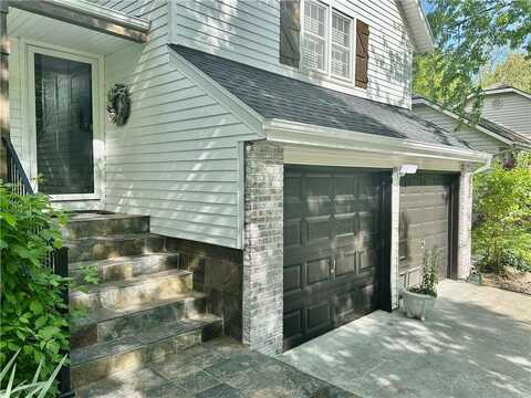 15216 S Arapaho Drive, Olathe, KS 66062