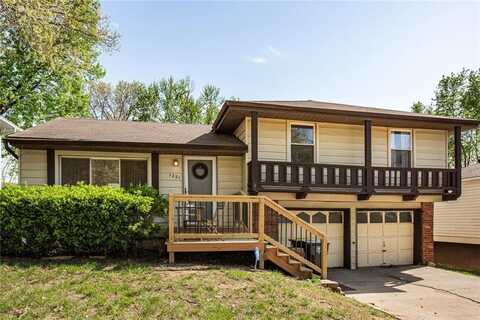 1221 NW 66TH Terrace, Kansas City, MO 64118