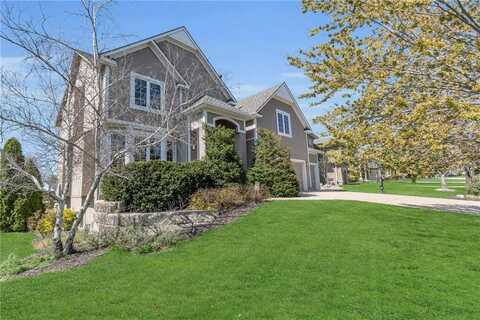 5712 Payne Street, Shawnee, KS 66226