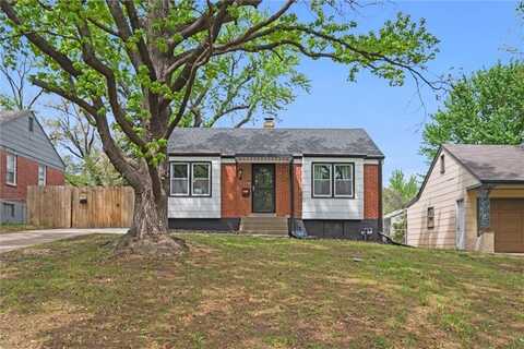 4 W Pocahontas Lane, Kansas City, MO 64114