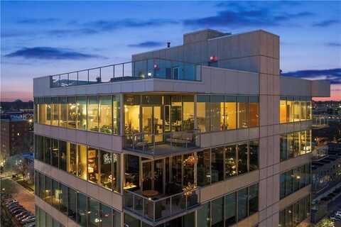 4646 Broadway Street, Kansas City, MO 64112