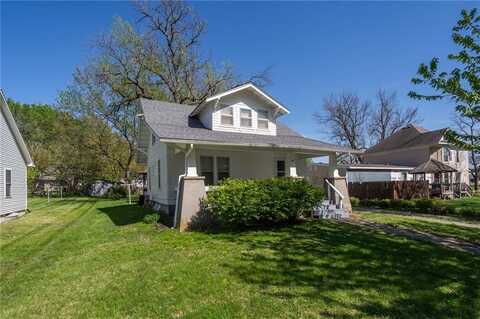 317 S Elm Street, Wellsville, KS 66092