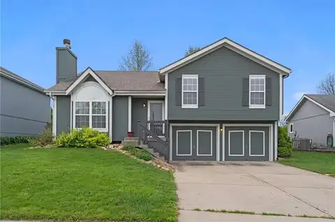 811 NE 107th Terrace, Kansas City, MO 64155