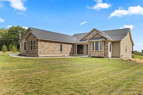 2513 Burris Drive, Harrisonville, MO 64701