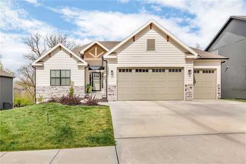 13491 Terrace Park Drive, Parkville, MO 64152