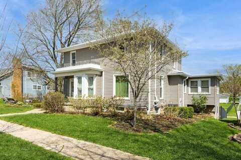 308 E 9th St, Tipton, IA 52772