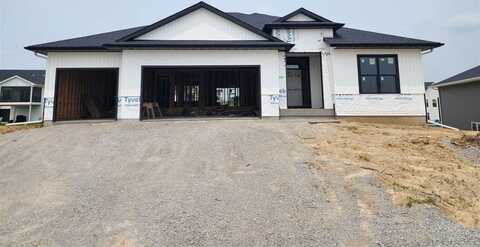 620 Rock Ridge Rd, Tiffin, IA 52340