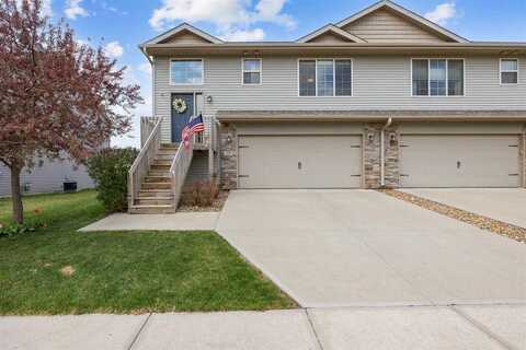459 Bainberry St, Tiffin, IA 52340