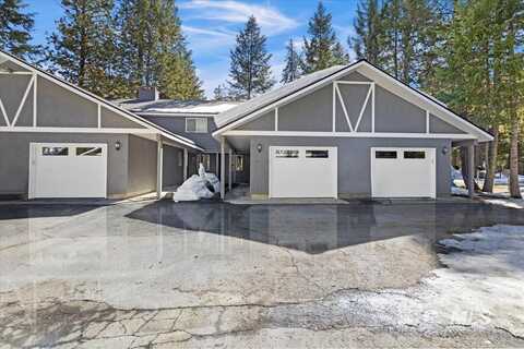 812 Carico Ct, McCall, ID 83638