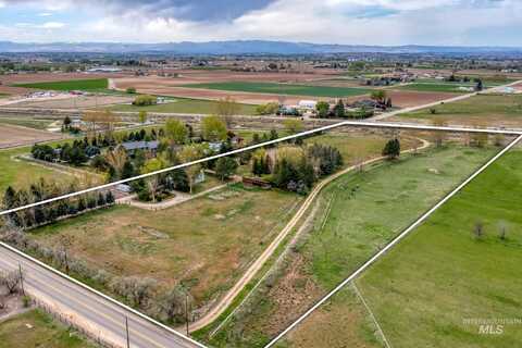 9585 S Black Cat Rd, Kuna, ID 83634