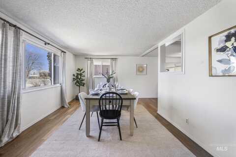 425 W 5th Ave, Wendell, ID 83355
