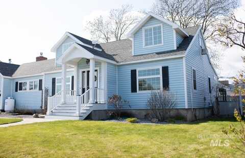 216 E S 6th St, Grangeville, ID 83530