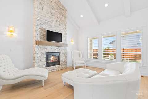 8456 W Meltwater Lane, Eagle, ID 83616
