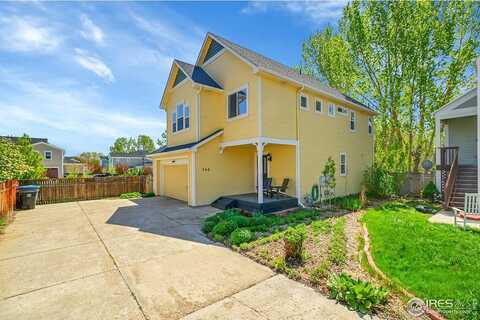 740 Boxwood Ln, Longmont, CO 80503