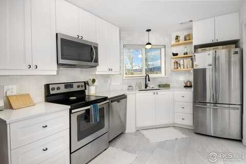4965 Twin Lakes Rd, Boulder, CO 80301