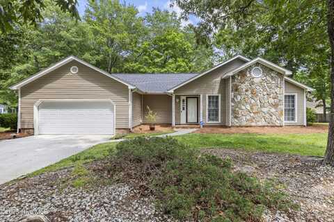 439 Candlewood Drive, Jacksonville, NC 28540