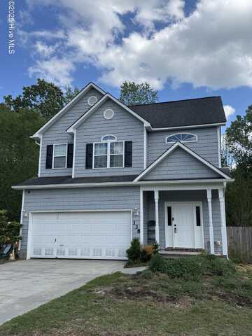138 Briar Hollow Drive, Jacksonville, NC 28540