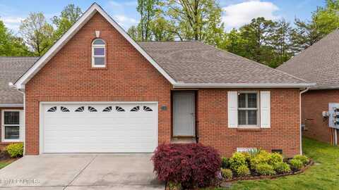 135 Creekwood Way, Seymour, TN 37865