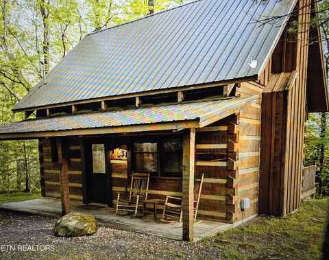 105 Mountain Brook Way, Cosby, TN 37722